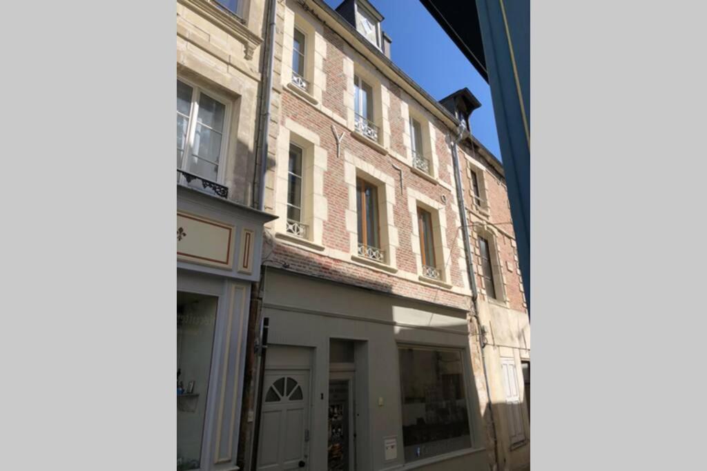 Laon : « Suite Privee Au Pied De La Cathedrale » Exterior photo